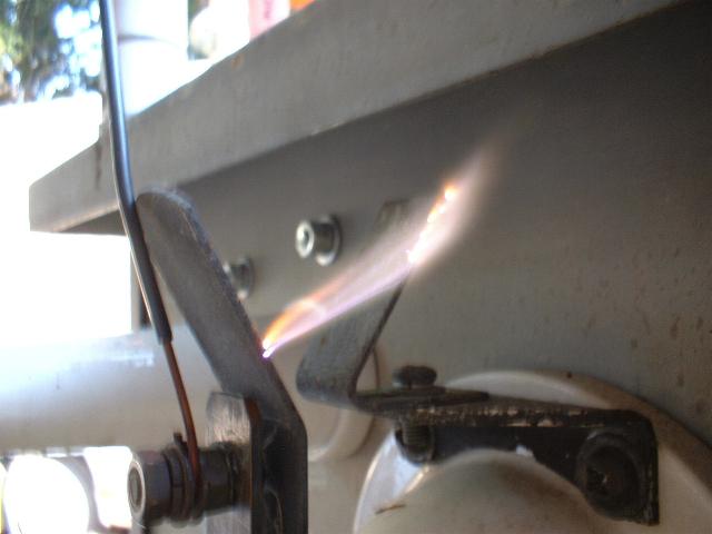 A Major Lightning Triggered Arc!