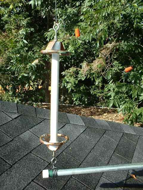 Base wire insulator installed