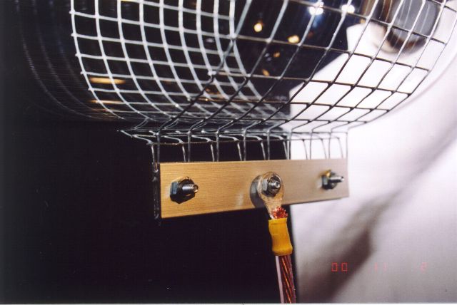 Mesh Electrode Clamp Detail