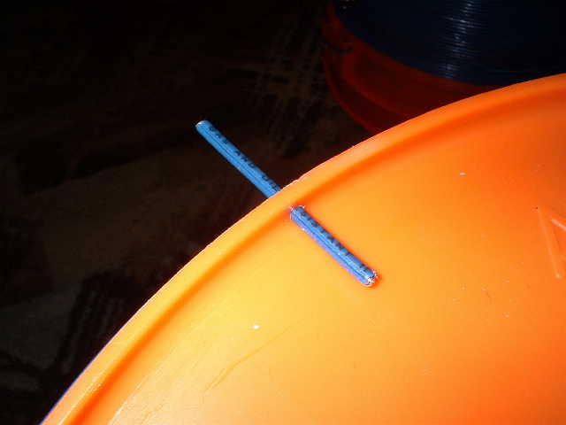 Inside view - Wire Retaining Clip