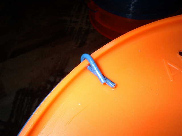 Folded Wire Retaining Clip